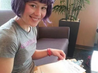 癌症小姐姐检查,勇敢面对，科学抗癌